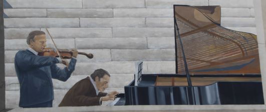 Yehudi Menuhin